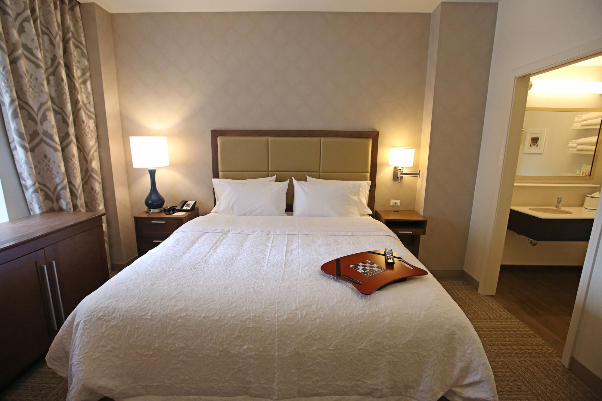 Hampton Inn Chicago Downtown/N Loop/Michigan Ave Ngoại thất bức ảnh