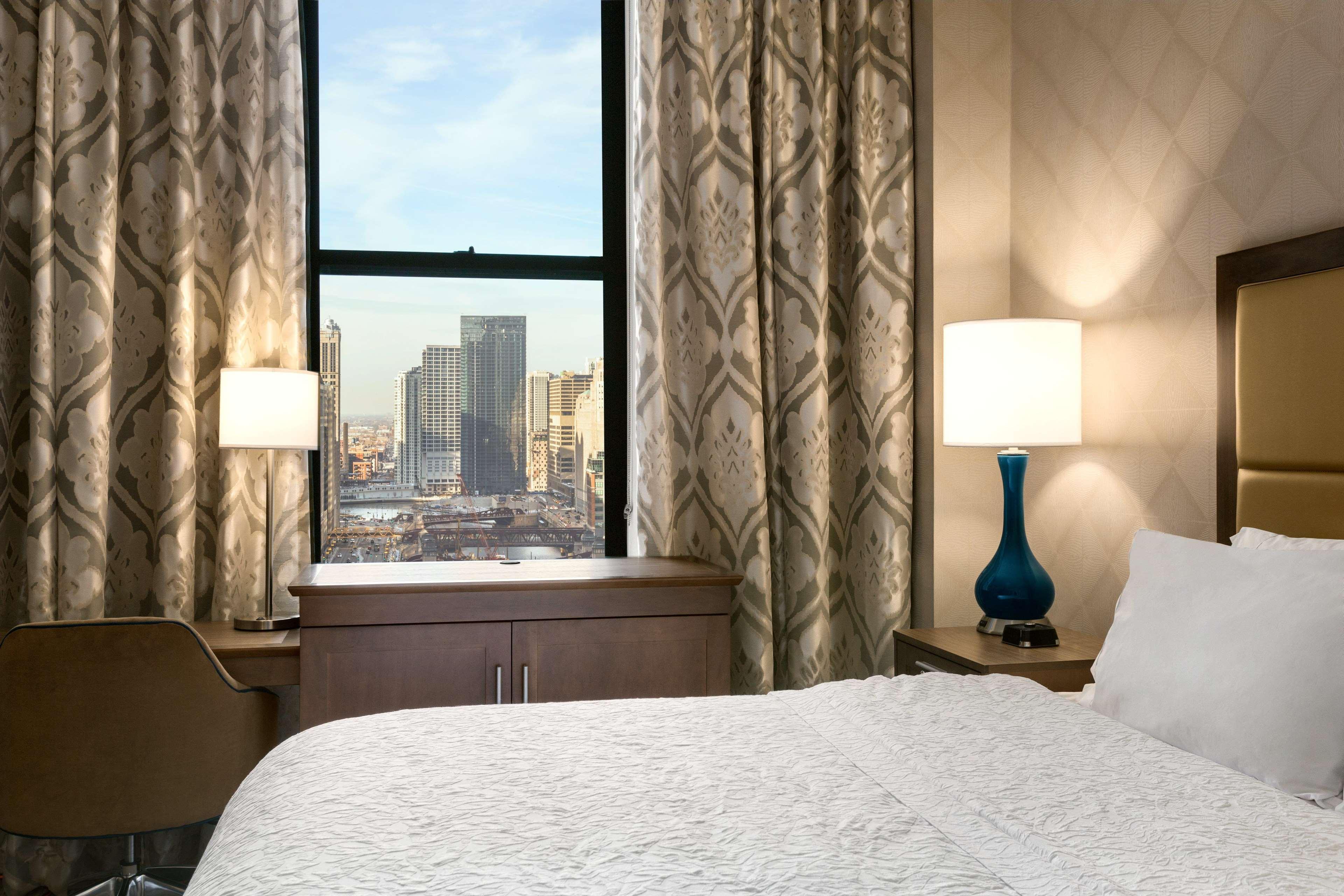 Hampton Inn Chicago Downtown/N Loop/Michigan Ave Ngoại thất bức ảnh